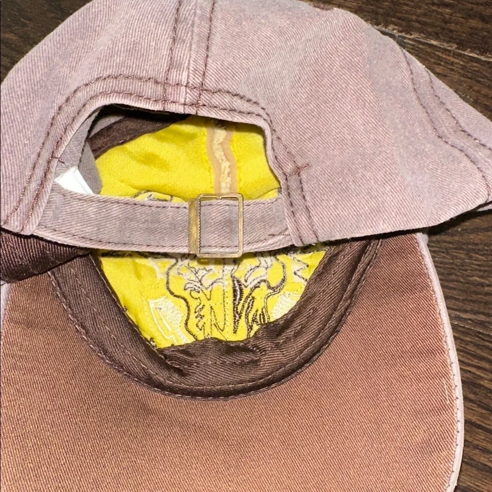 Vintage Yellow and Gray Cap with Longhorn Bull Skull Design
